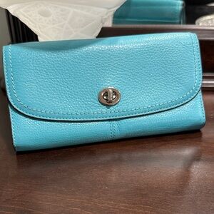Coach Park Leather Turnlock Slim Envelope Wallet in Turquoise
